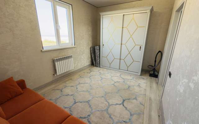 Гостевой дом Дом с бассейном на берегу