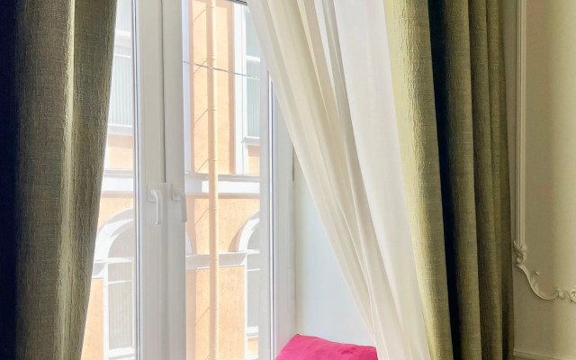 Апартаменты Морской Фасад на Набережной Реки Фонтанки