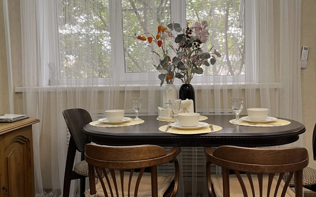 Kashtanovaya Alleya Flat