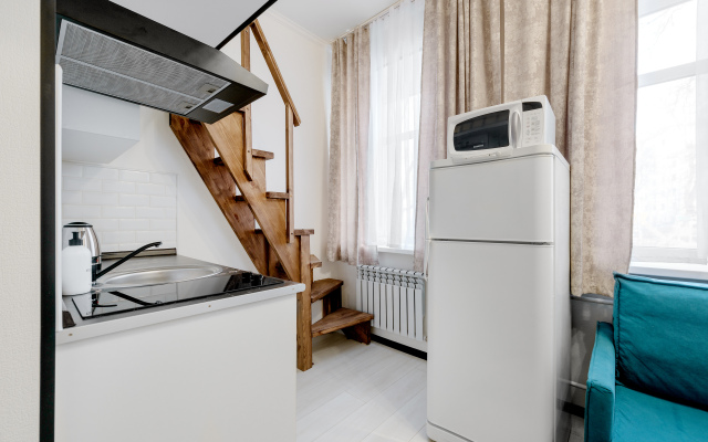 Dvukhurovnevye Apartamenty Na Bumazhnaya Dom 20 Apartments
