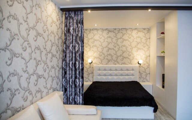 Апартаменты на Луначарского 38