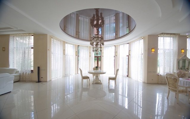 Luxury Villa