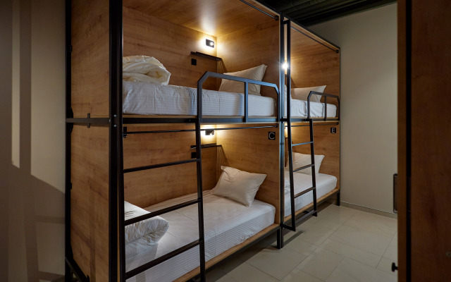 Dzen Hostel