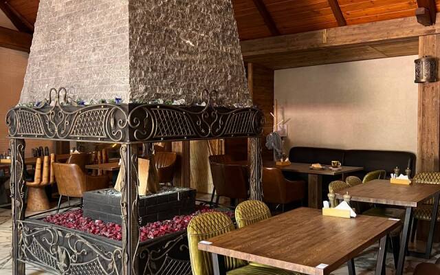 Haveli Voznesenskiy Hotel