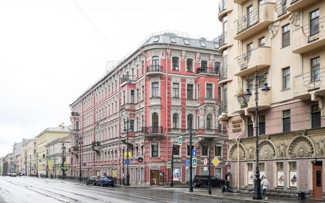 Квартира Студия в мансарде с видом у метро Чернышевская