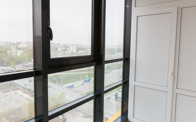 Sutki Ufa Lesotekhnikuma 21.1 Apartments