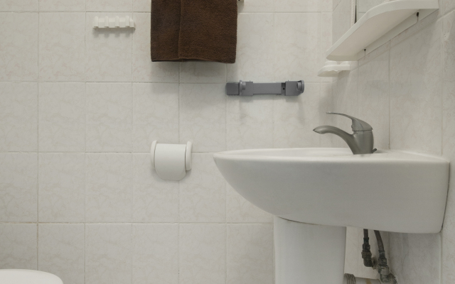 Отель Равена