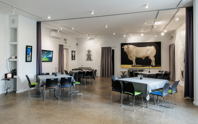 Artbox Hotel