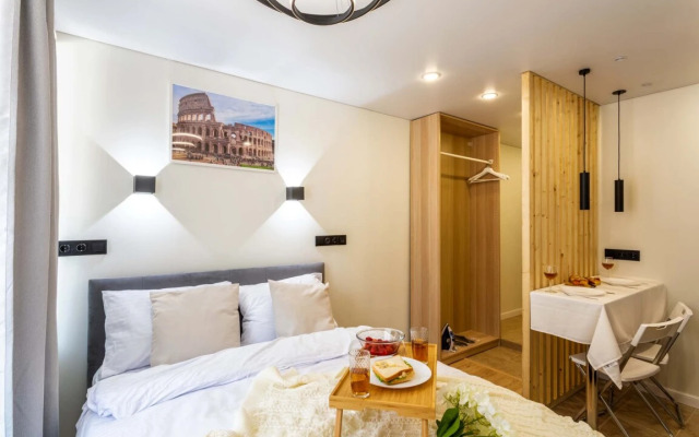 Апартаменты Студия Улучшенная с Дизайнерским Ремонтом