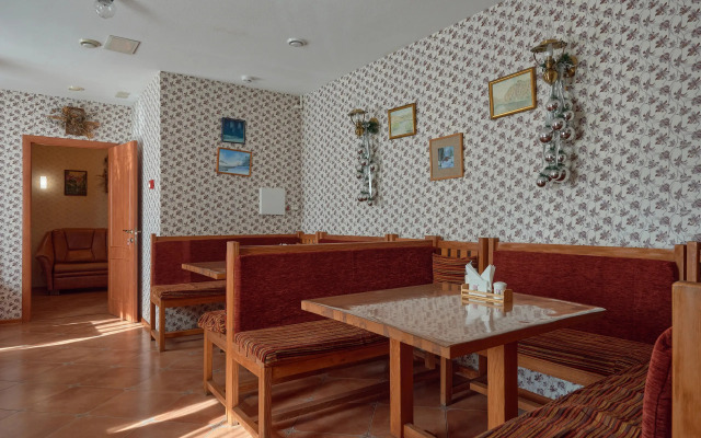 Alpin Shale Guest house