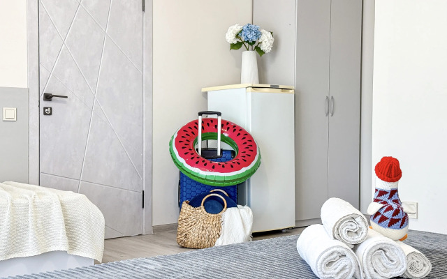 Dinastiya Guest house