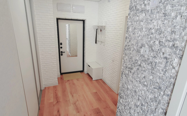 Uyutnaya Dizaynerskaya Kvartira V Novom Dome Flat