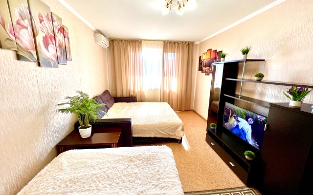 Na 15 Etazhe V Zhk Botanicheskiy Flat