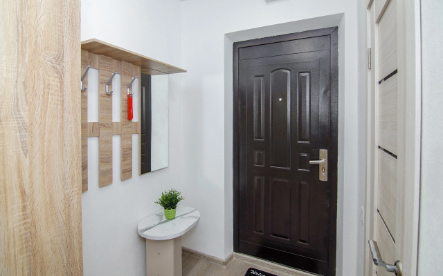 Квартира на  Заполярной Улице