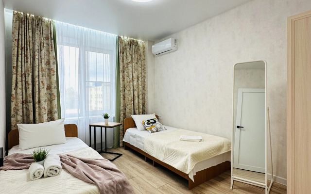 Yevro-Trekhkomnatnye Apartments