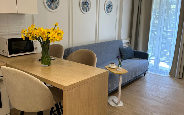 Sovremennaya V Tsentre Adlera Flat