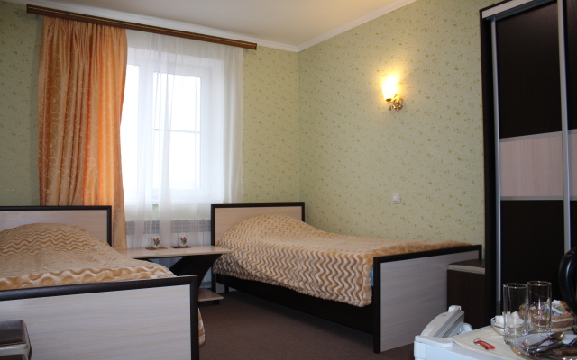 U Druzej Guest House