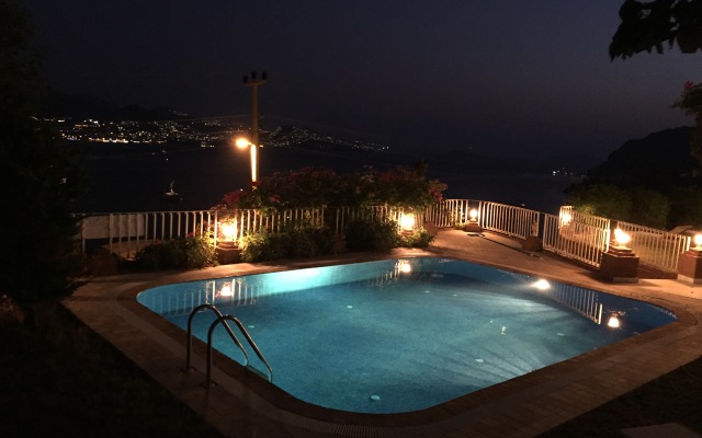 Bodrum Yalıkavak Private Pool 4+1 Villa
