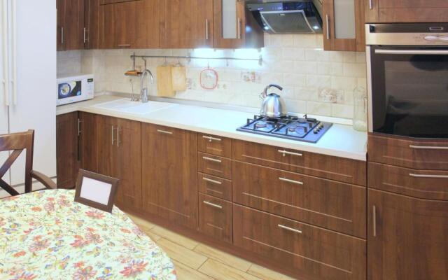 Na Ulitse Bagrationa Apartments