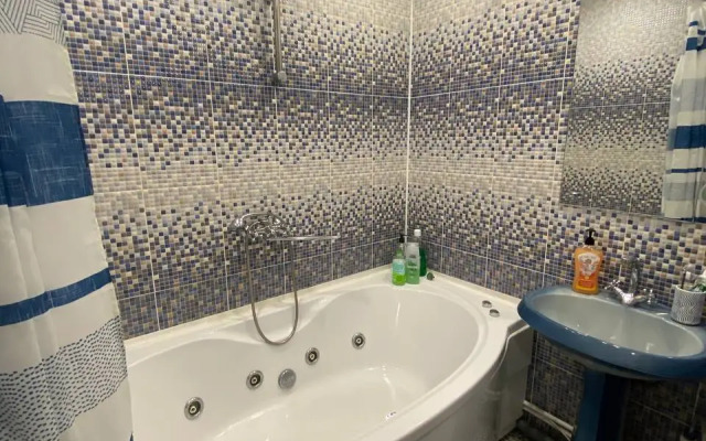 Апартаменты DUBKI с джакузи на Победе 39