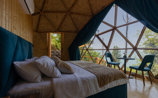 Martini Kvariati Glamping