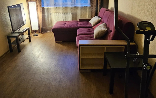 Квартира Уютная 2-Комнатная со Всеми Удобствами