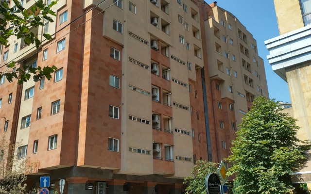 Celaf Apartment