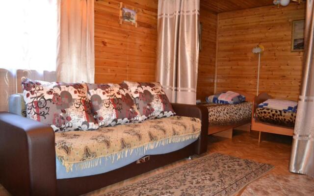 Bajkal-Lotsman Guest House