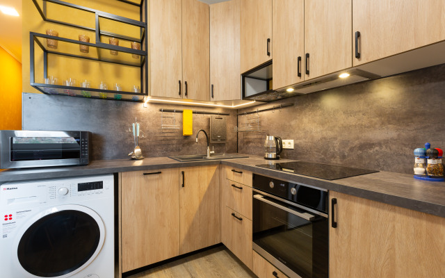 LuxHoll Flat