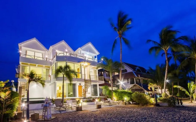 B1 Beachfront Apartments