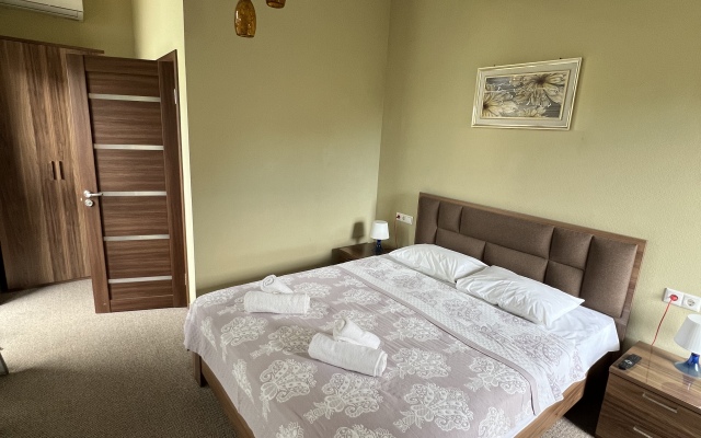 Otel14 Guest House
