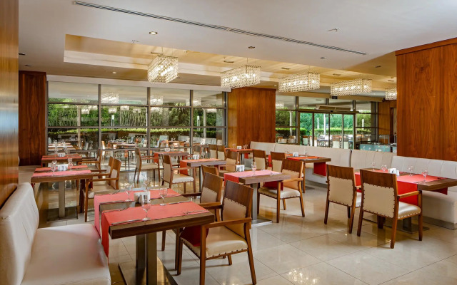 Armas Life Belek
