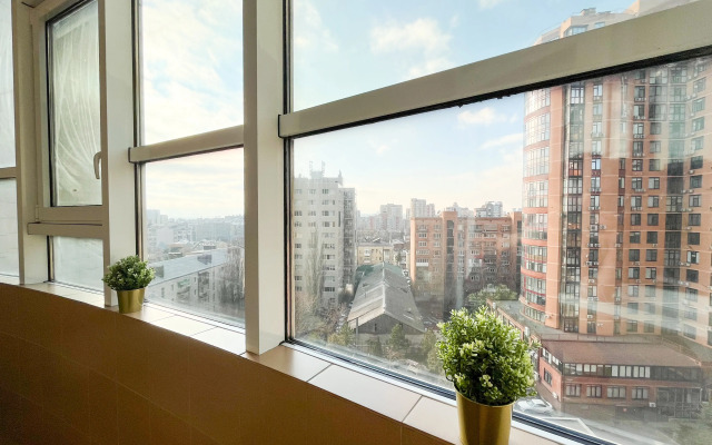 Dvuhkomnatnaya Prostornaya Kvartira V Tsentre Goroda Apartments