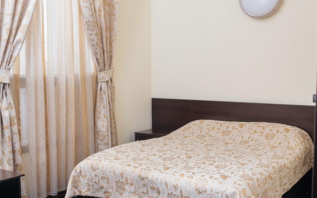 Oskar Hotel
