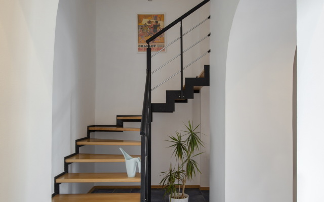 Апартаменты Город Рек на Большой Московской