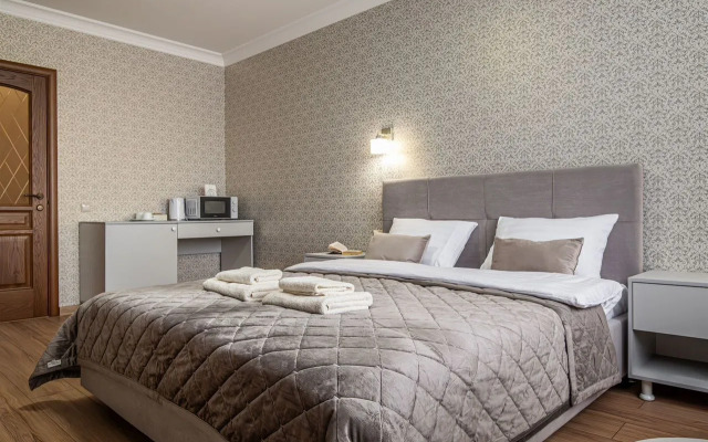 Posutochno S Remontom Flat