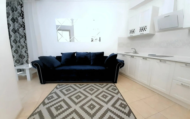 Квартира с 2 Спальнями Рядом с Морем в Центре