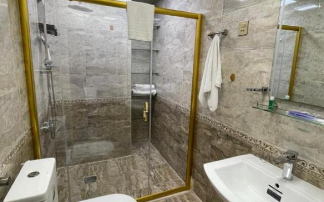 Hotel Grand Mirror