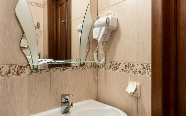 Nomera Na Zhukovskogo Guest house