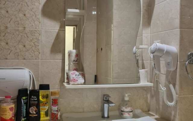Na Ulitse Kuryzhova 30 (325) Flat