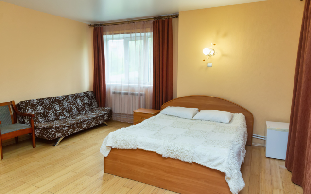 Bear's Corner Guest House	