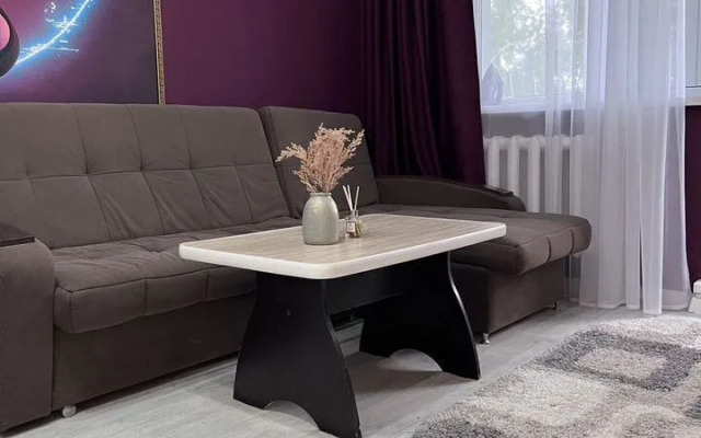 Na Ulitse 30 Let Pobedy 10 Flat