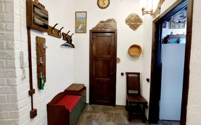 U Storozhevoy Bashni Apartments