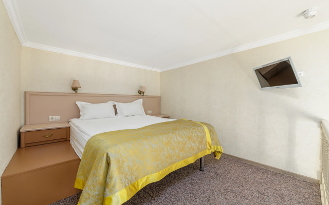 Orfei Na Bolshoj Konyushennoj Mini-Hotel