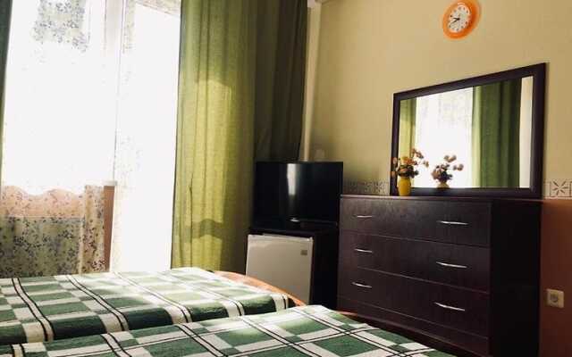 Semeyny Guest House