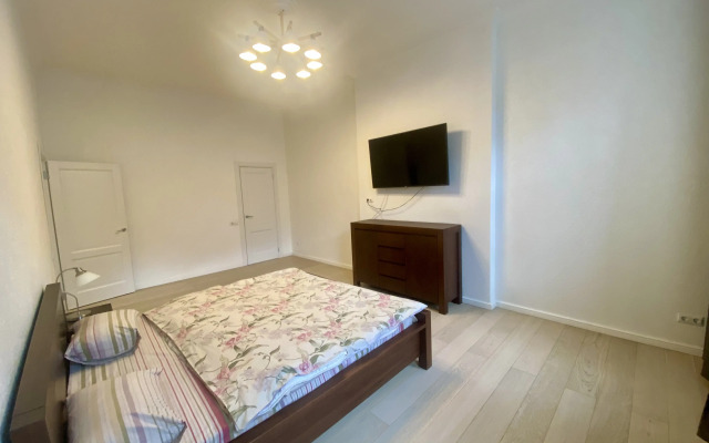 Апартаменты Light Apartments