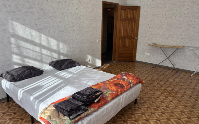 Квартира 3-комнатная Сталинка в Центре Казани