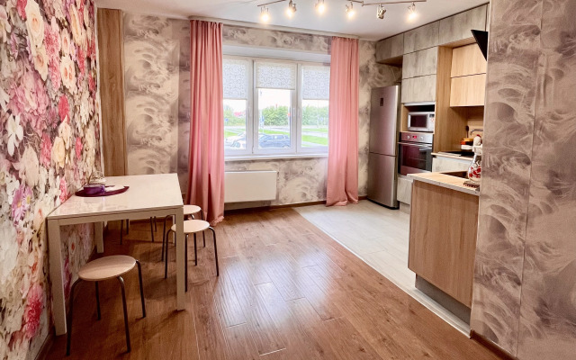 Квартира Просторная Семейная при Въезде в Город