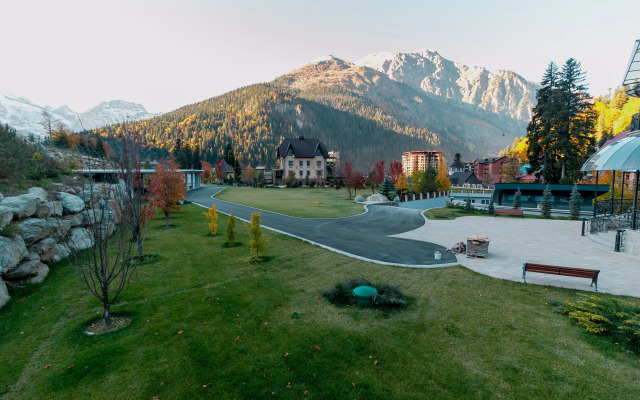 Arkhar Guest House