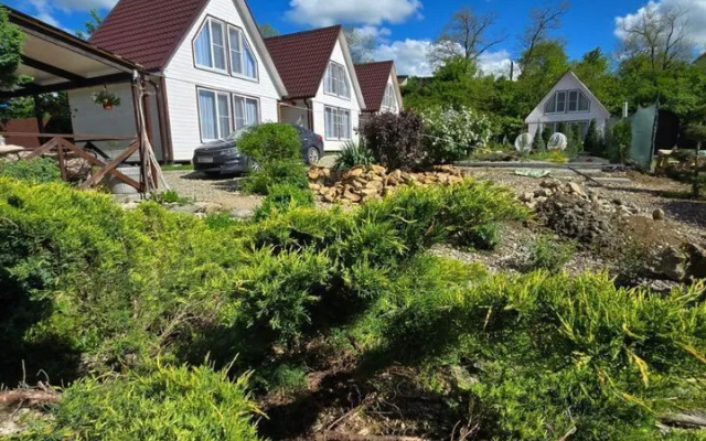 Частный дом у реки c видoм на гopы 4 Белая Дача